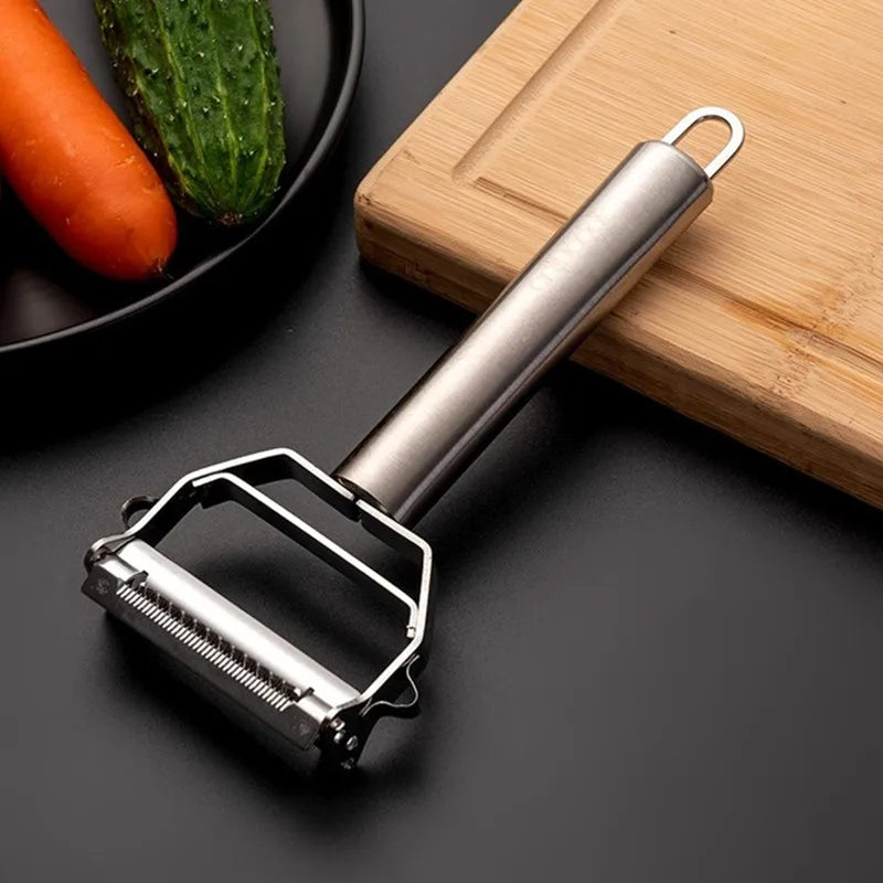 Vegetable Peeler: Stainless steel peeler