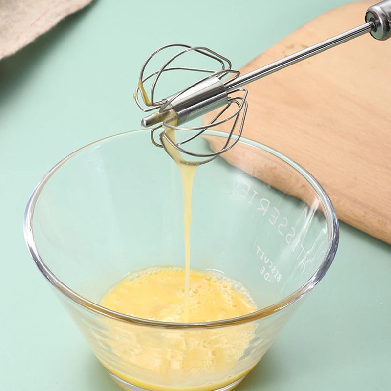 Semi-automatic Egg Beater: Handheld egg whisk