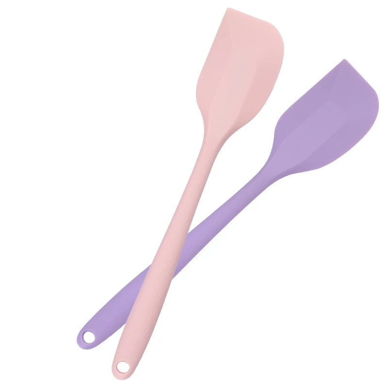 Silicone Scraper Spatula: Non-stick cooking tool