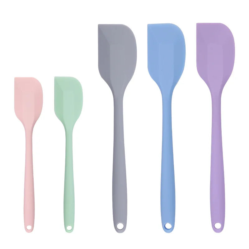 Silicone Scraper Spatula: Non-stick cooking tool