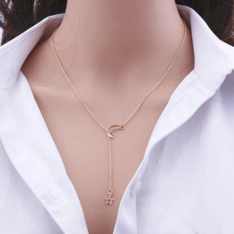 NECKLACE moon star pendant simple gold color choker