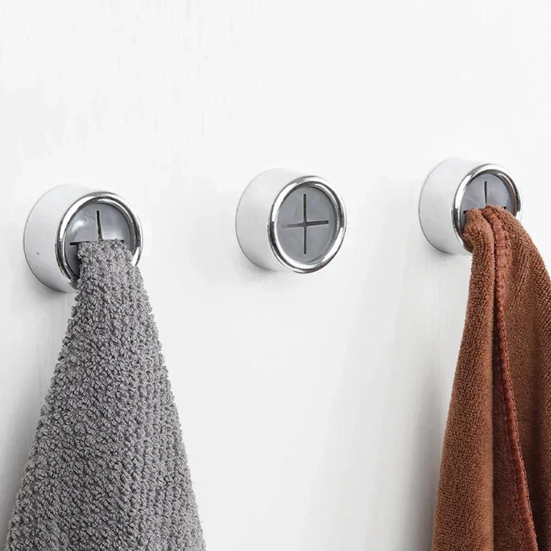 Towel Plug Holder: Wall mounted towel rack